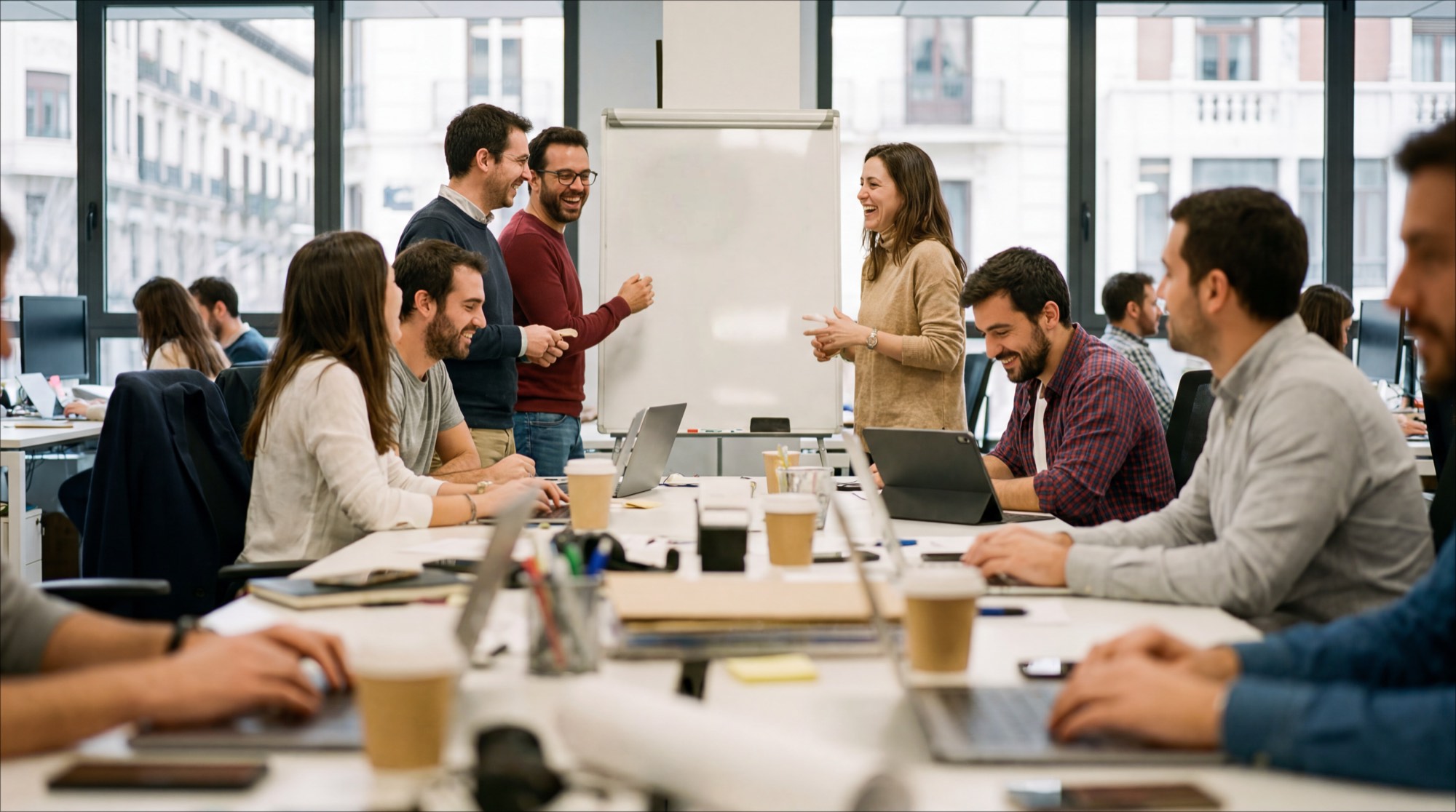 Equipo creativo trabajando en Madrid
